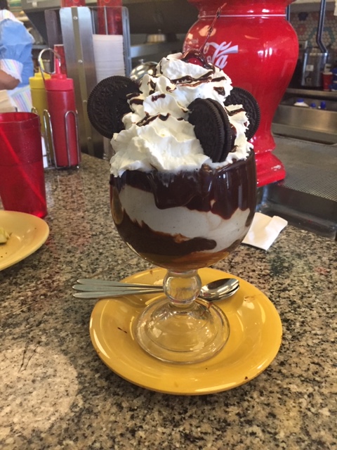 Sweet of the Day ~ Beaches and Cream