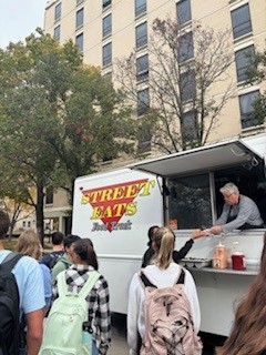 Suprise and Delight – Street Eats Food Truck at Creighton